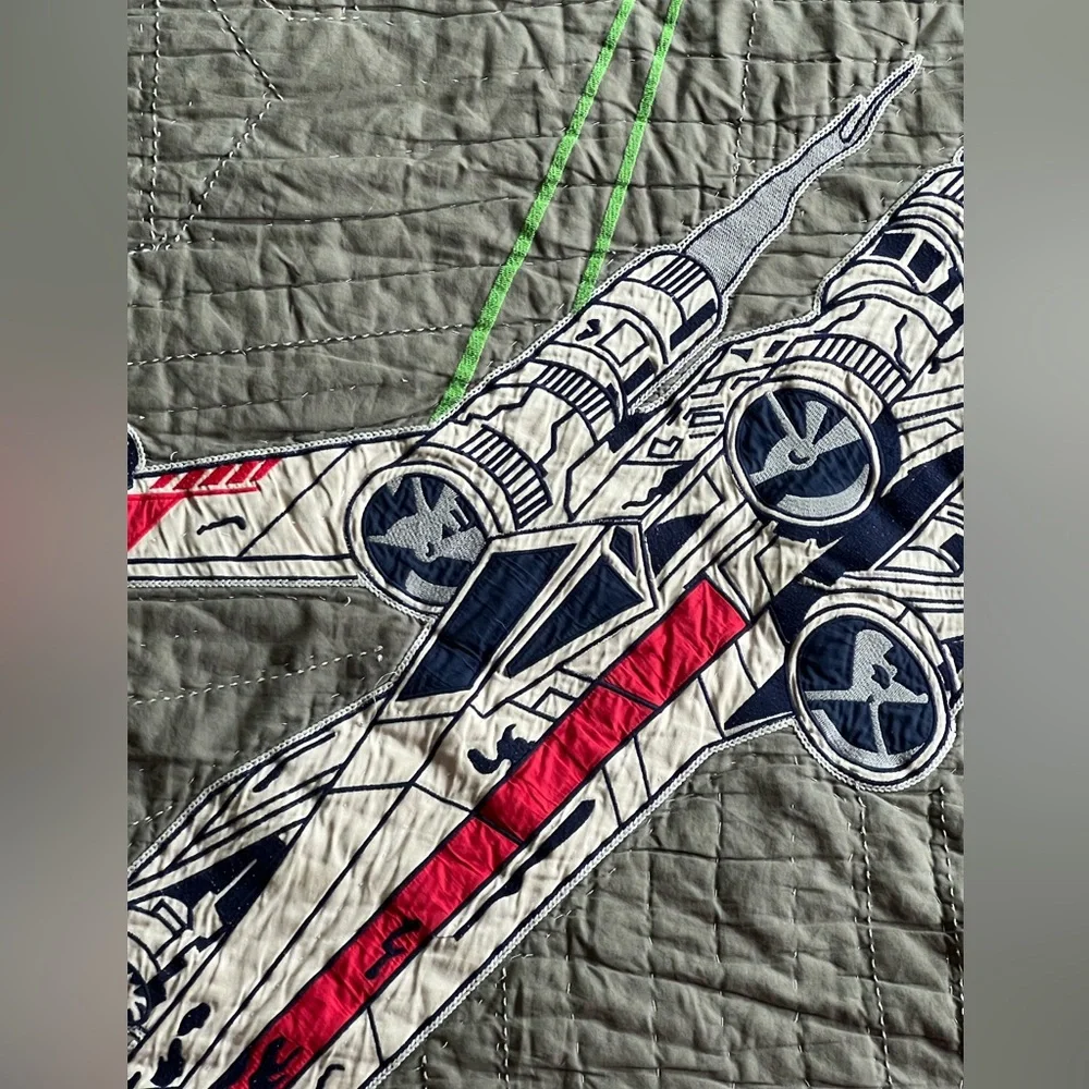 Pottery Barn Kids Star Wars X-Wing Tie Fighter Quilt Twin with Pillow Case